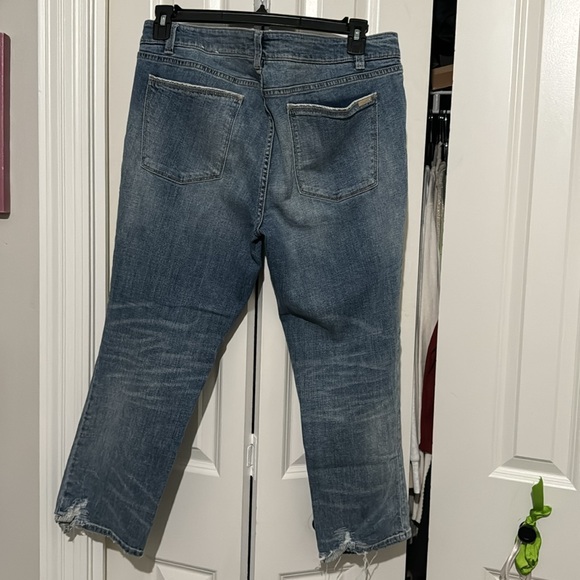 White House Black Market Womens Size 16 The Straight Distressed Denim Blue Jeans - Picture 4 of 10